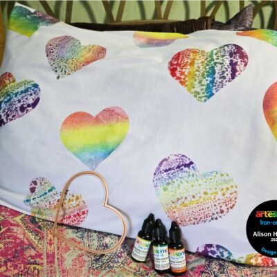 Artesprix Rainbow Hearts Pillow Case